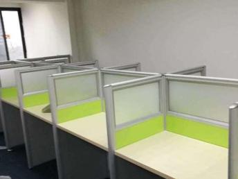 北京地区50-80工位办公家具转让，助力企业高效办公